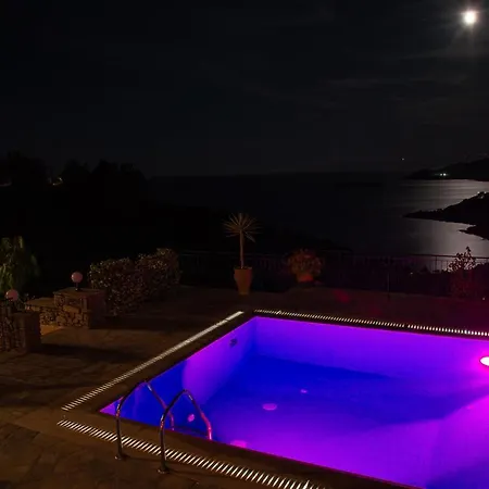 Villa Lumiere- Avantes Agioi Apostoloi (Evia)